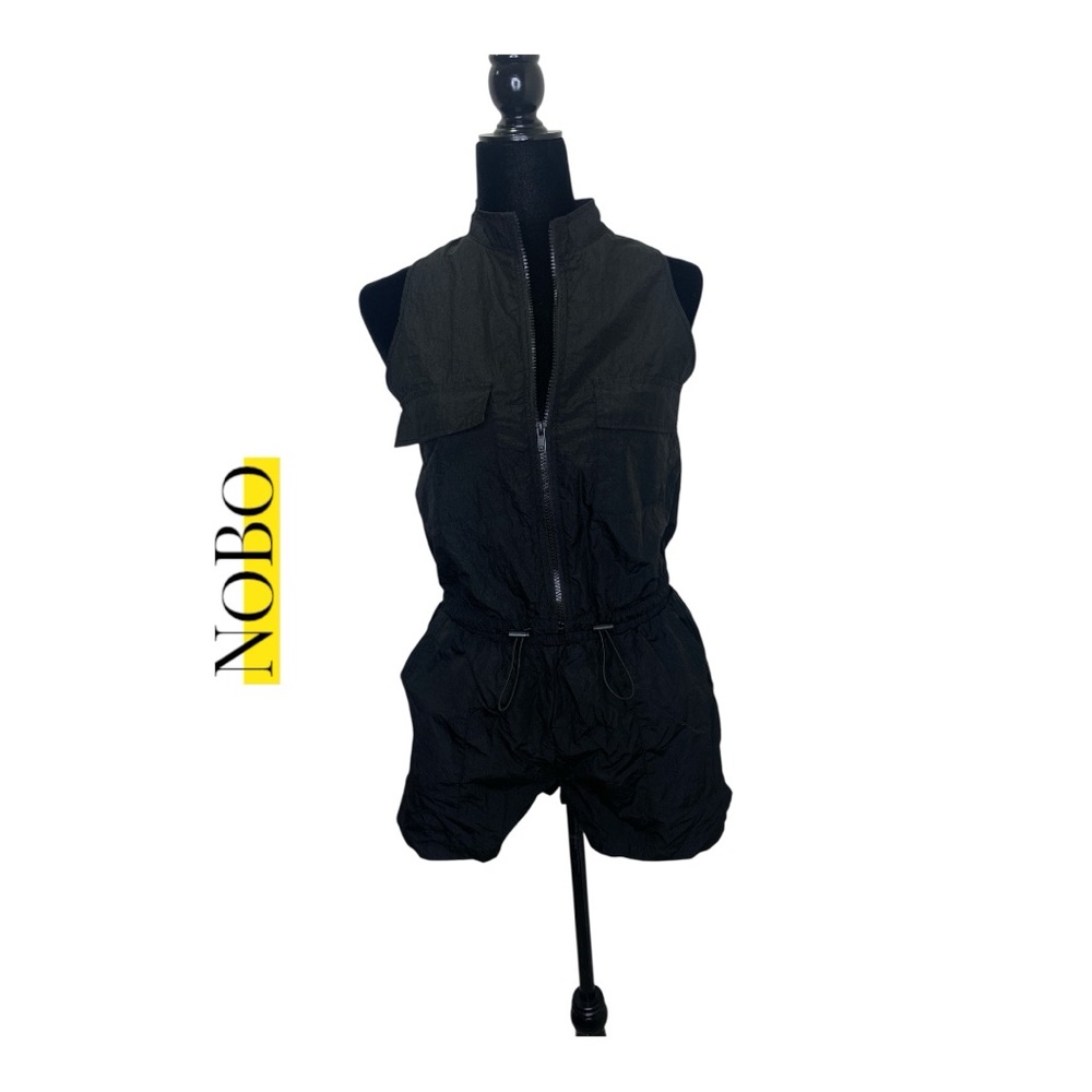 No Boundaries Windbreaker Bungee Short Set Size M